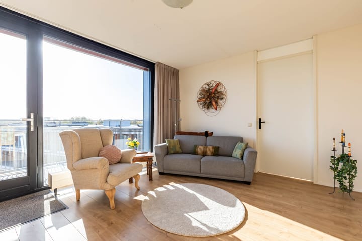 Foto 17 van Verlengde Meeuwerderweg 99