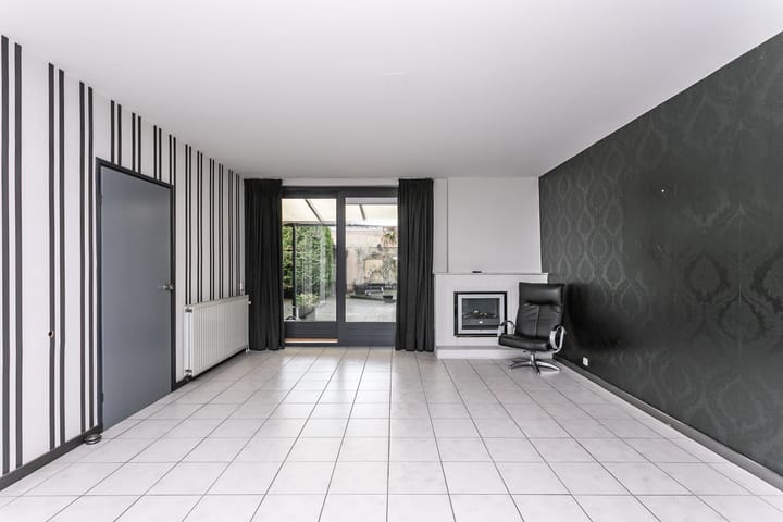 Foto 7 van Oelovenstraat 4