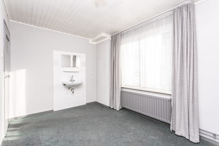 Foto 19 van Oelovenstraat 4