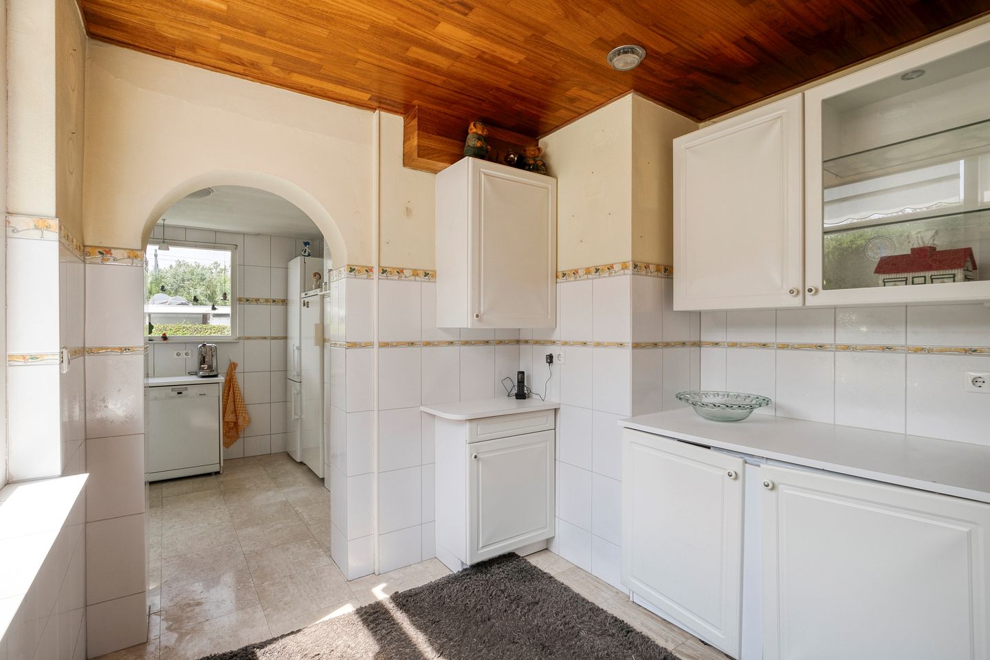 Photo 14 of Van der Leeuwlaan 2