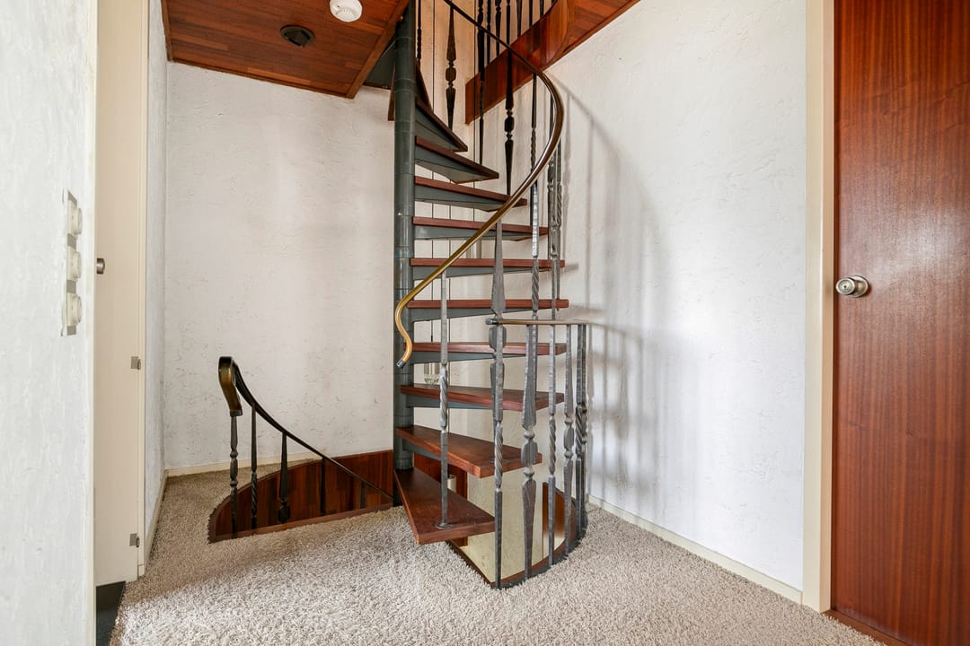 Photo 17 of Van der Leeuwlaan 2