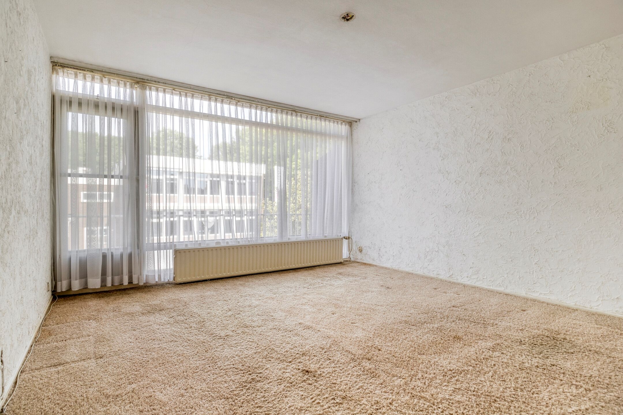 Photo 18 of Van der Leeuwlaan 2