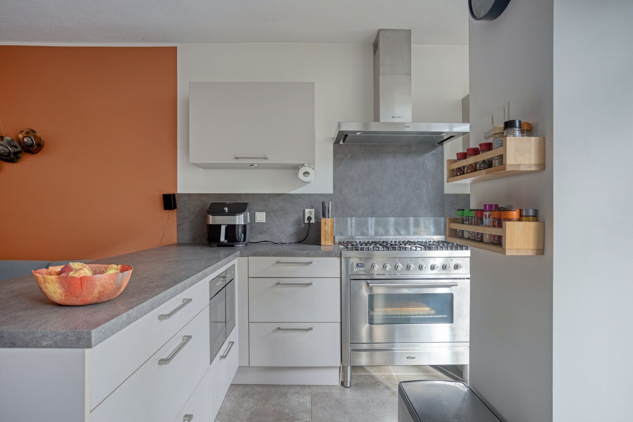 Foto 9 van Paulus Potterstraat 18