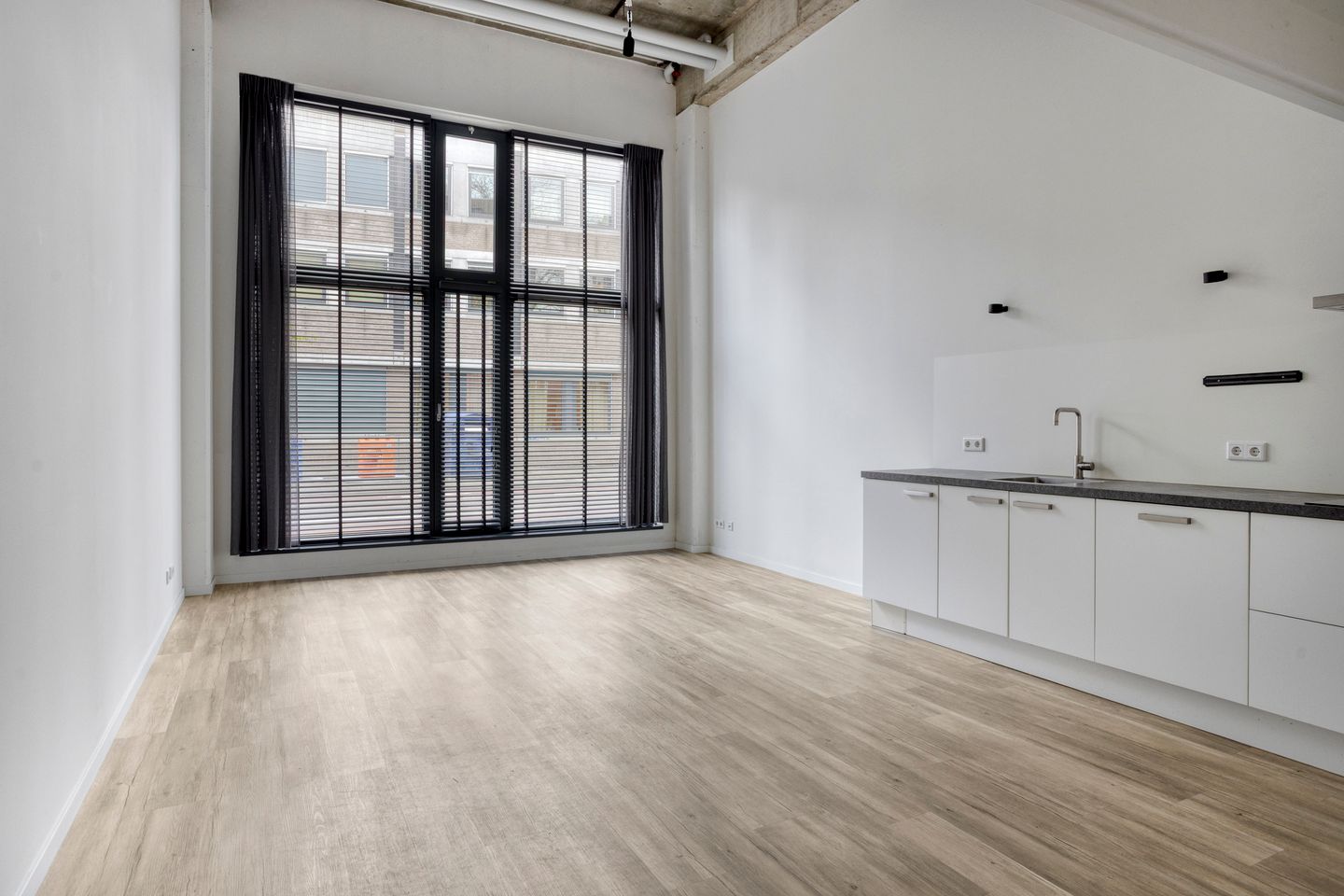 Foto 5 van Barbaraplaats 8