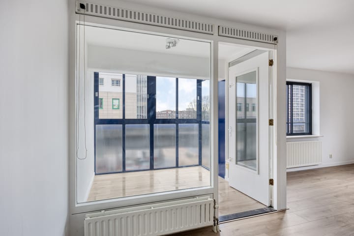 Foto 3 van Zuidplein 324