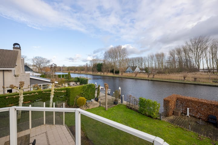 Foto 2 van Roerdomperf 14