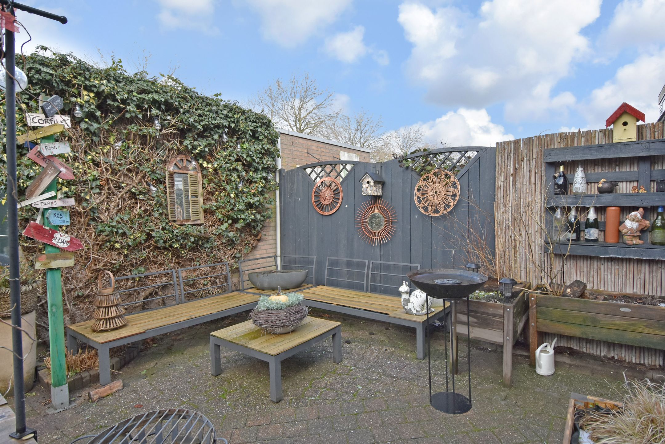 Photo 24 of Hemelsblauw 47