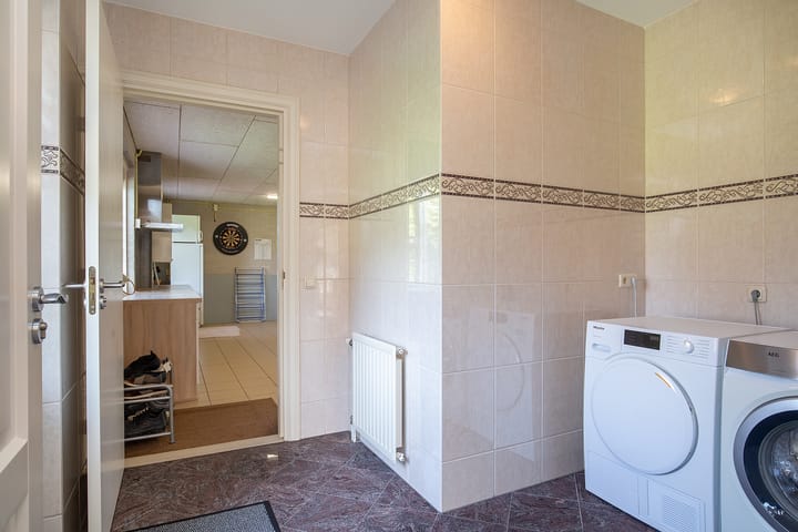 Foto 28 van Zuster Van Donkstraat 18