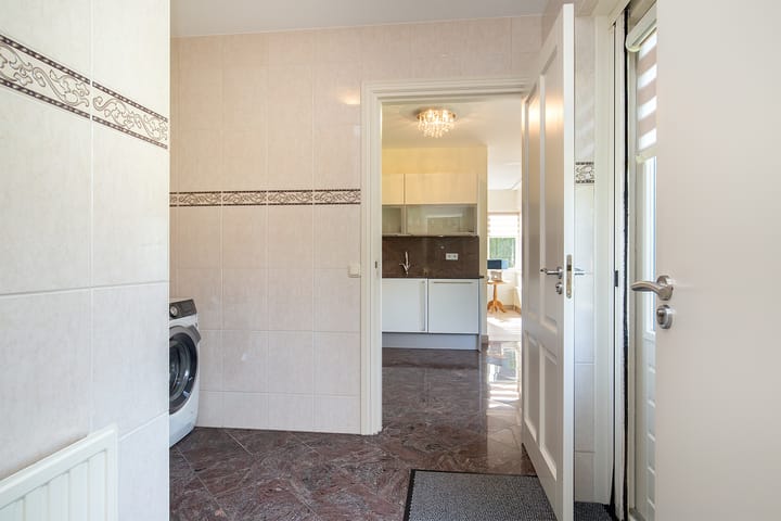 Foto 29 van Zuster Van Donkstraat 18