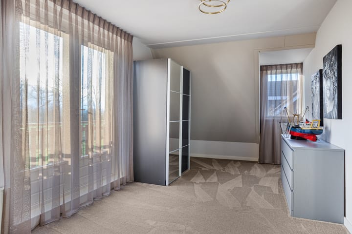 Foto 44 van Zuster Van Donkstraat 18