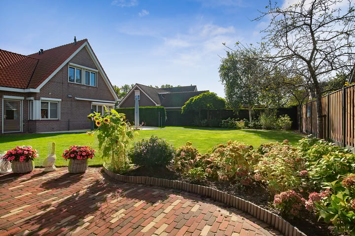 Foto 58 van Zuster Van Donkstraat 18