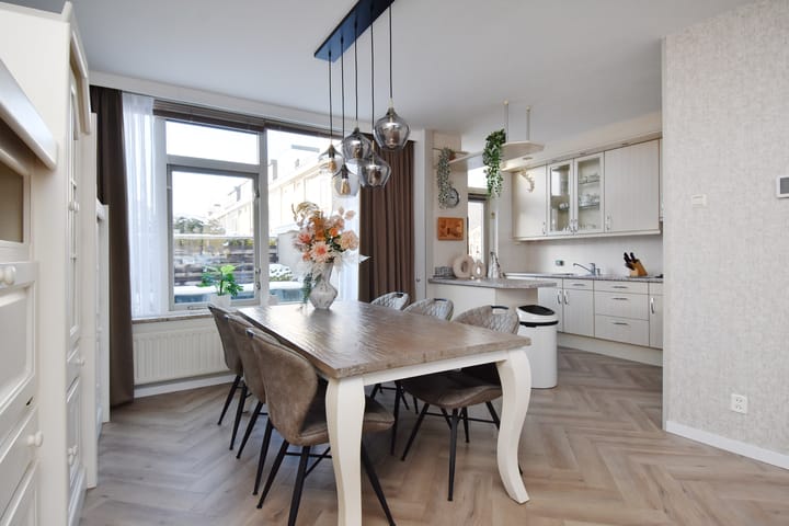 Foto 8 van Alexanderstraat 35