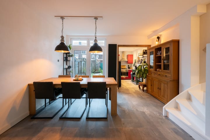 Foto 5 van De Ruyterstraat 65