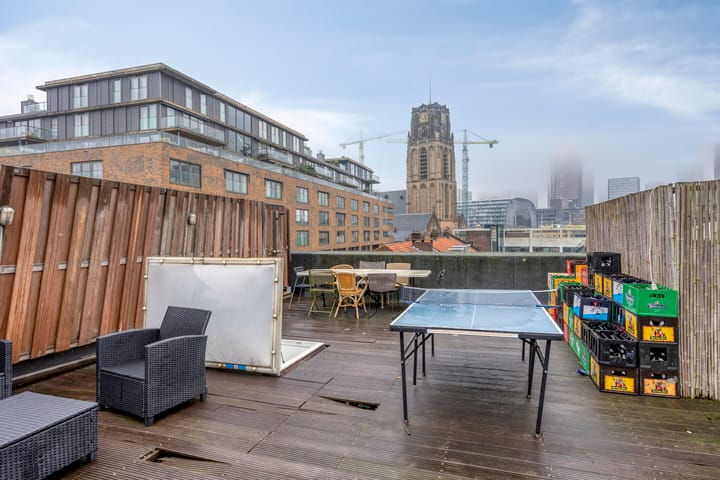 Photo 2 of Meent 72-D