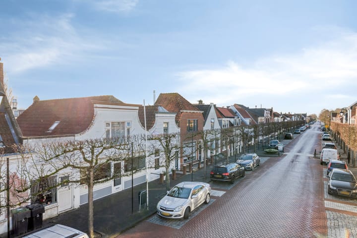 Foto 8 van Voorstraat 9