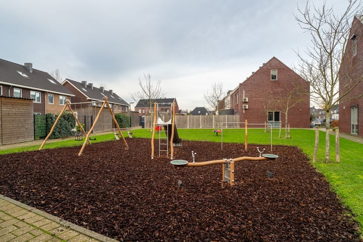 Foto 32 van Hazelegerstraat 2-A