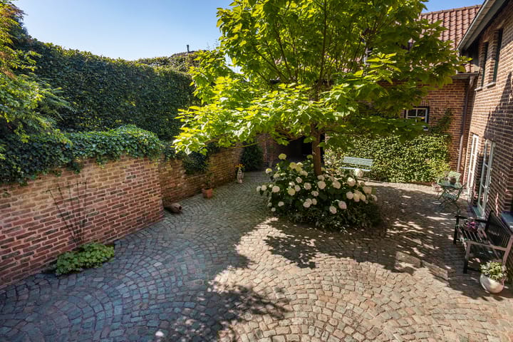 Foto 76 van Dorpsstraat 103