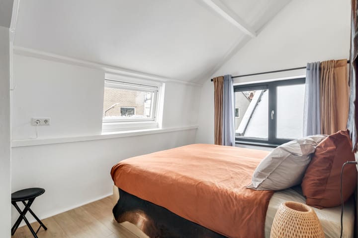 Foto 11 van 2e Oosterstraat 1-C