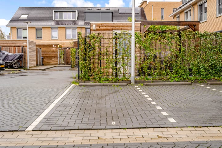 Foto 36 van Plantenkasstraat 14