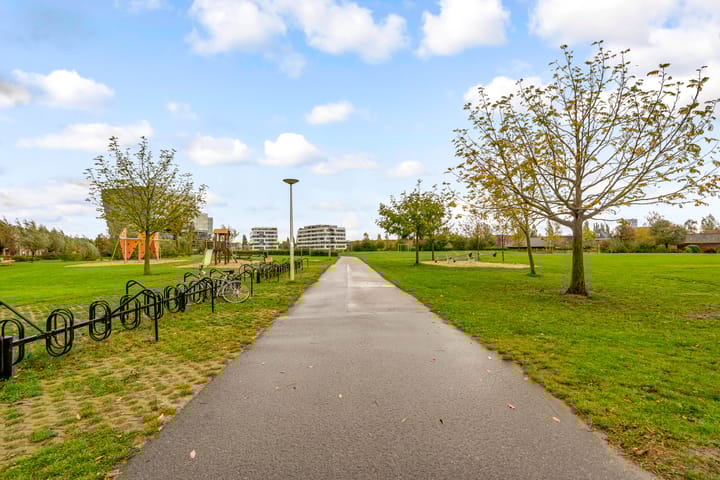 Foto 42 van Plantenkasstraat 14