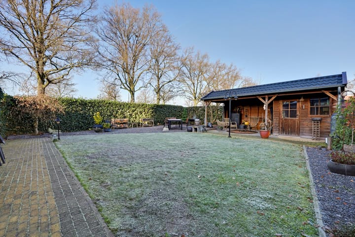 Photo 31 of Spreeuwstraat 52