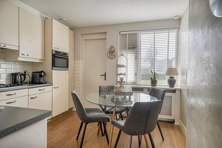 Foto 12 van Zeester 57