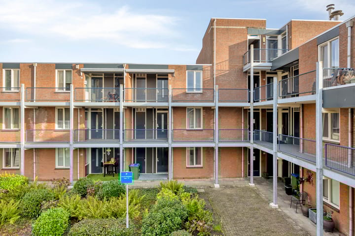 Foto 9 van Stationsstraat 68