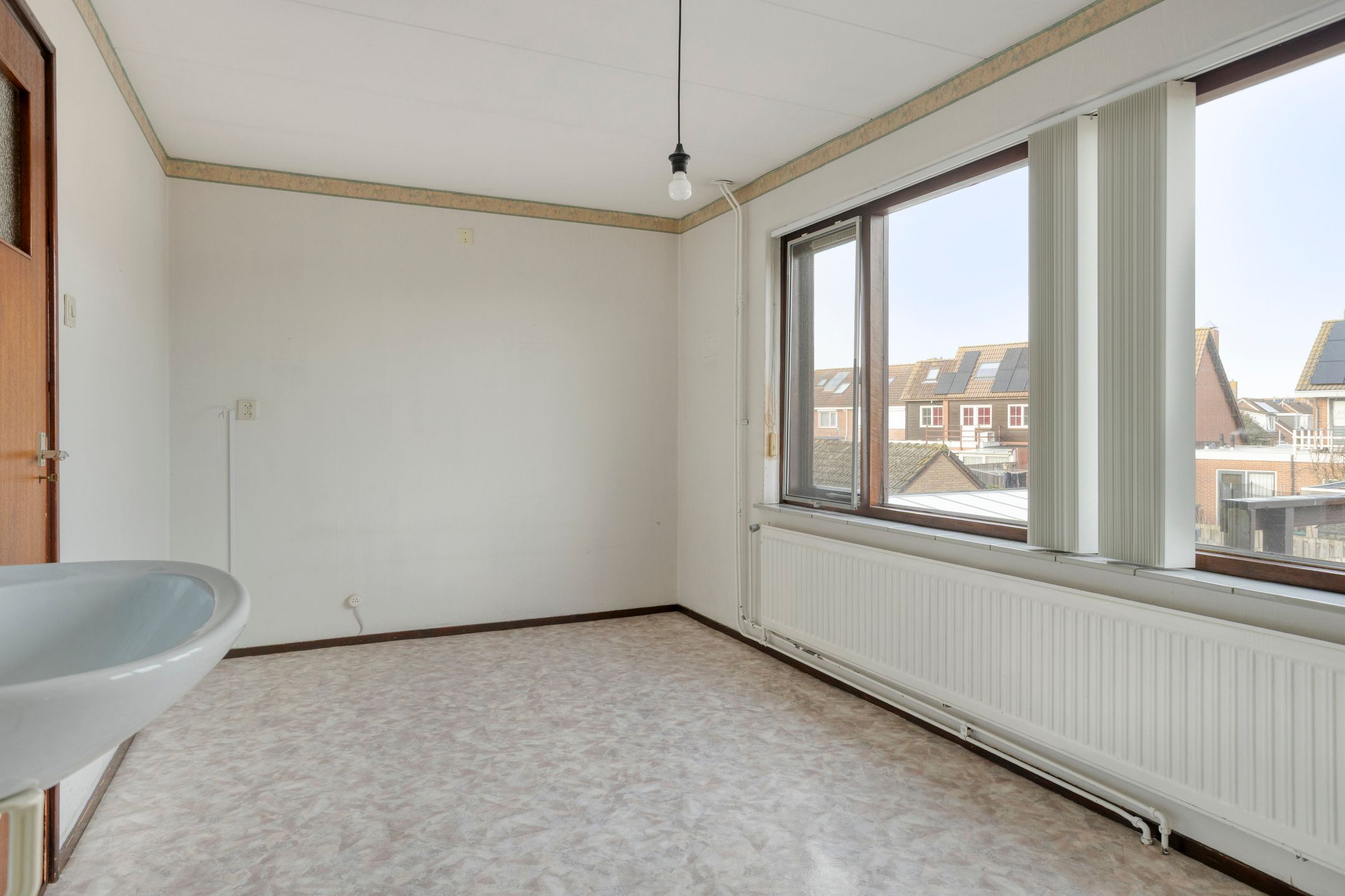 Photo 24 of Huijgensstraat 15