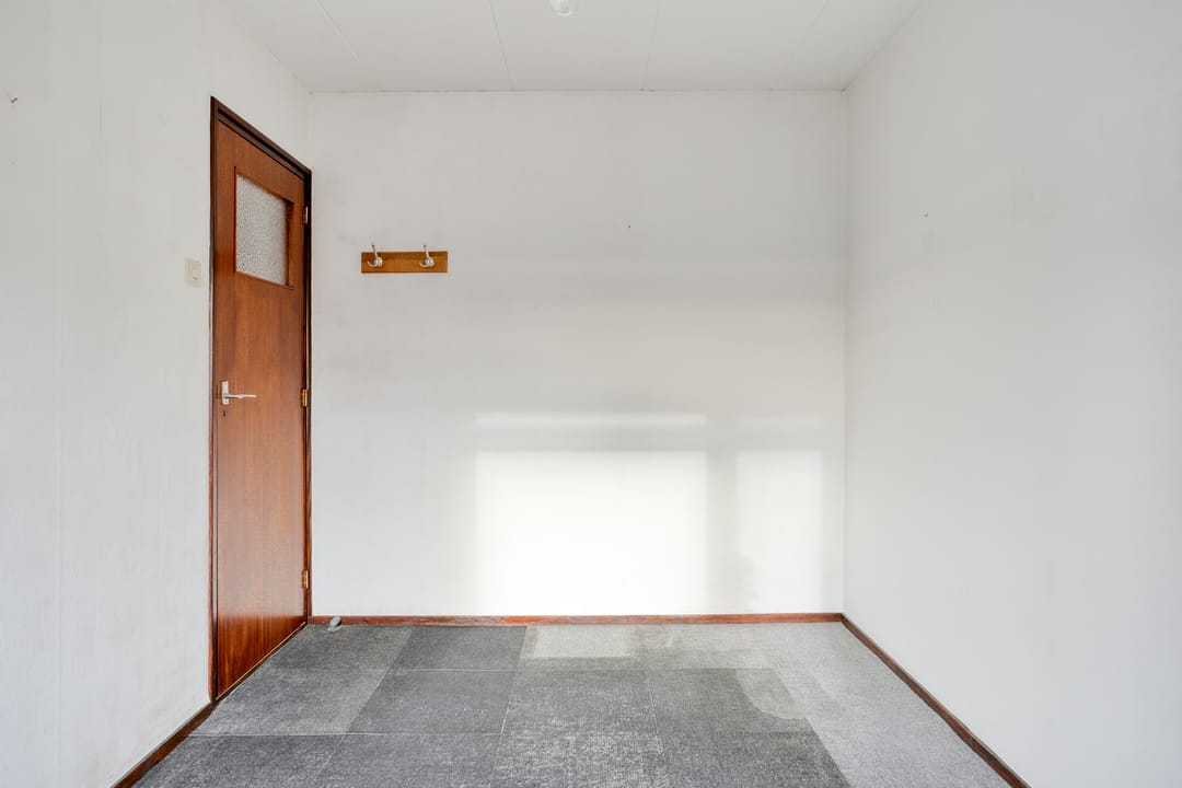 Photo 26 of Huijgensstraat 15