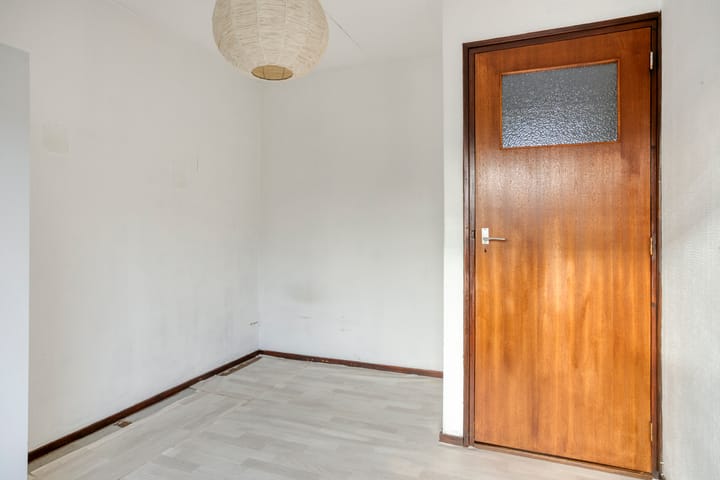 Photo 28 of Huijgensstraat 15