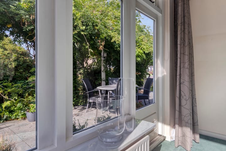 Foto 11 van Hertenlaan 9