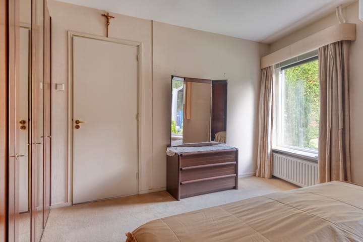 Foto 30 van Hertenlaan 9