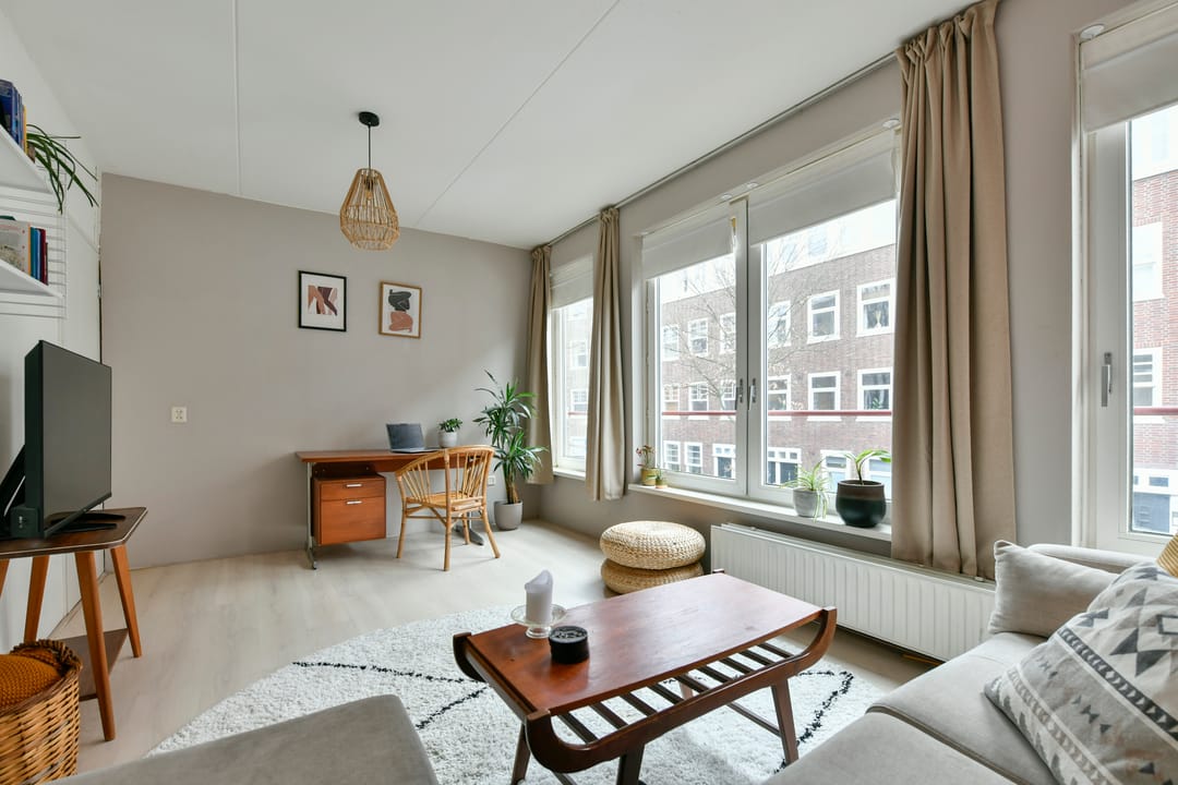 Foto 2 van Bataviastraat 60-A