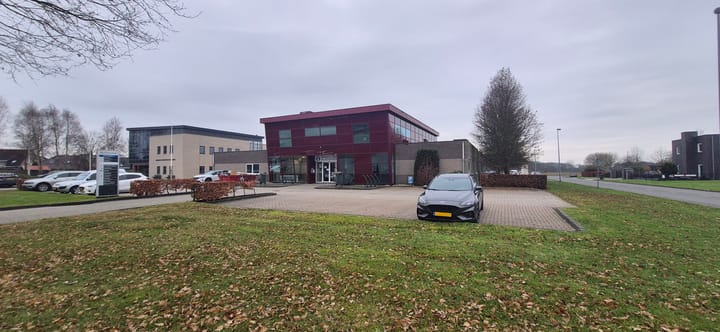 Koriander 13, Klazienaveen