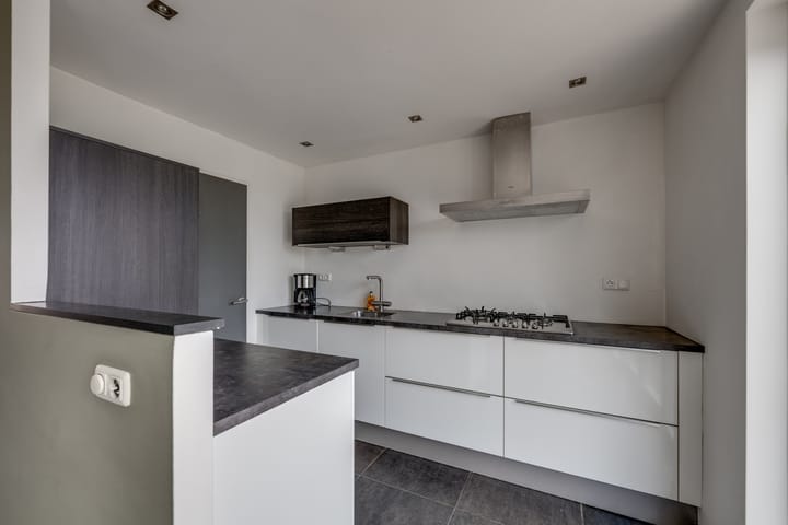 Foto 15 van Weegbree 4