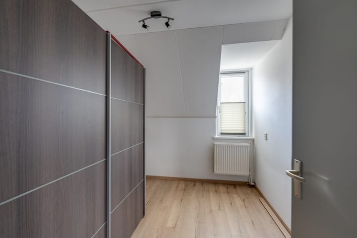 Foto 21 van Weegbree 4