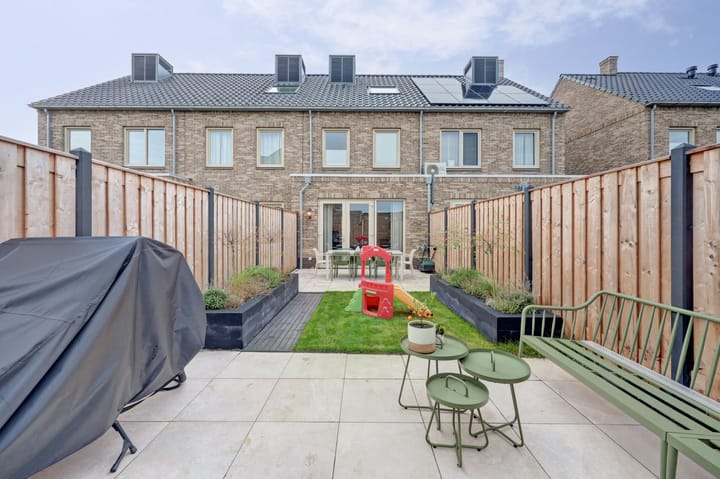 Foto 2 van Leonard Roggeveenstraat 42