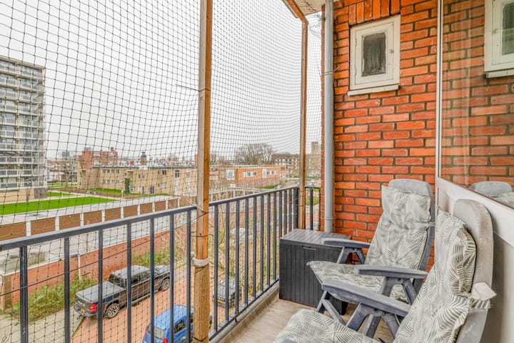 Photo 29 of Heyermansstraat 15-B