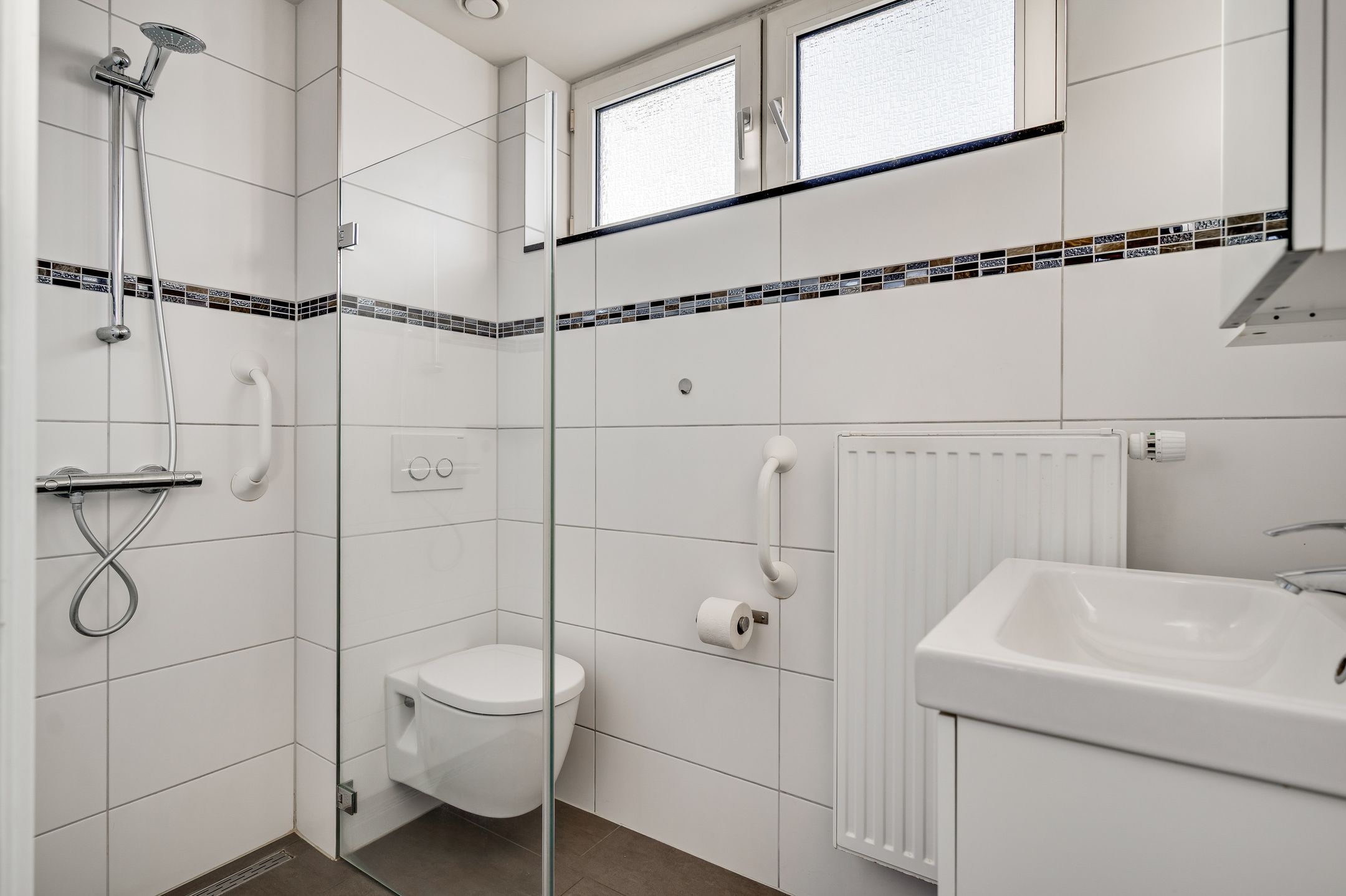 Foto 21 van Vroenhofstraat 1-A