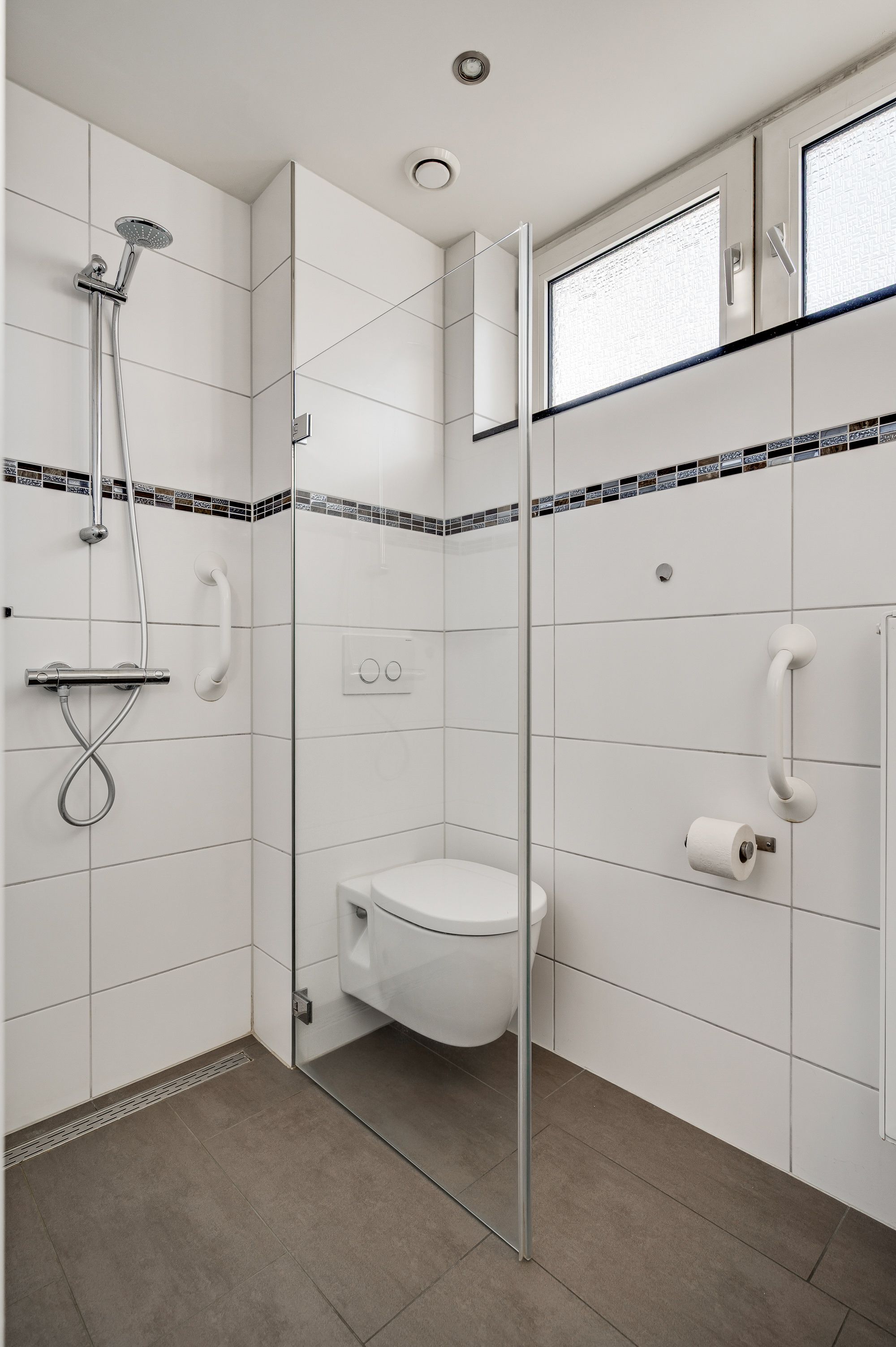 Foto 24 van Vroenhofstraat 1-A