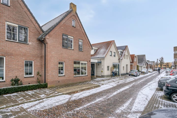 Foto 9 van Celebesstraat 37