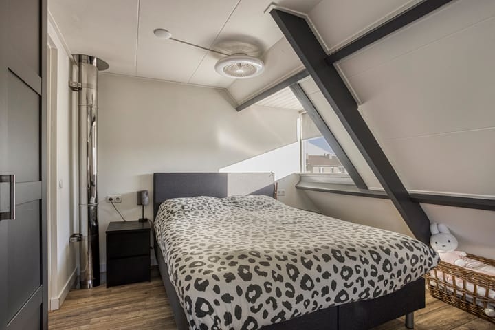 Photo 17 of Kruisstraat 5-A