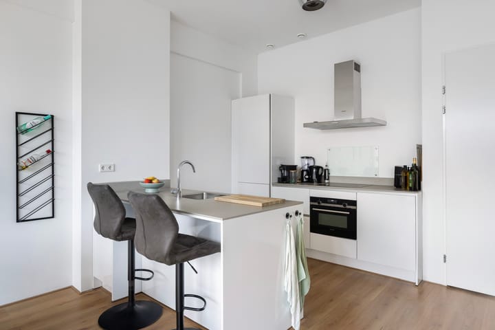 Foto 14 van Van Godewijckstraat 15-G