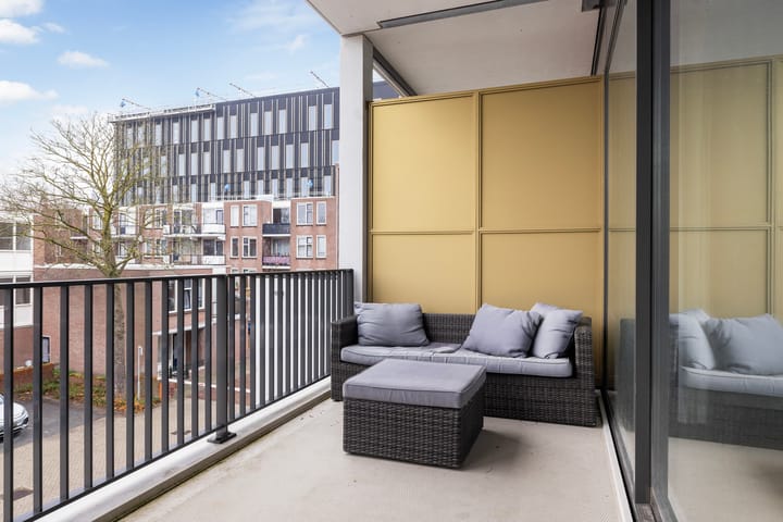 Foto 17 van Van Godewijckstraat 15-G