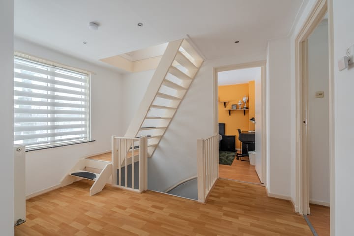 Foto 30 van Plantsoenlaan 15