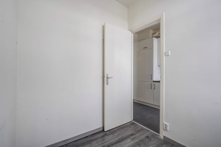 Photo 11 of Driebergenstraat 105