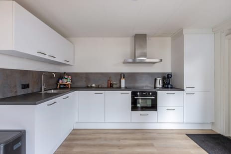 Linde 34 tertiary image