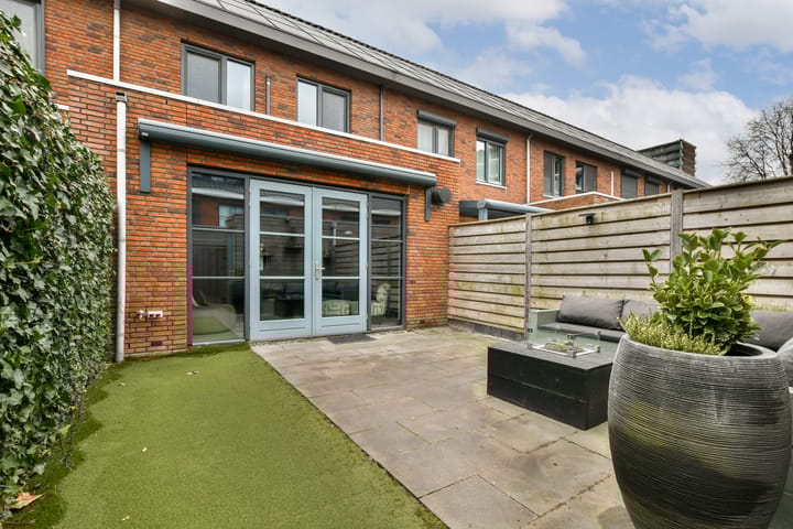 Foto 16 van Schipluidersluis 8