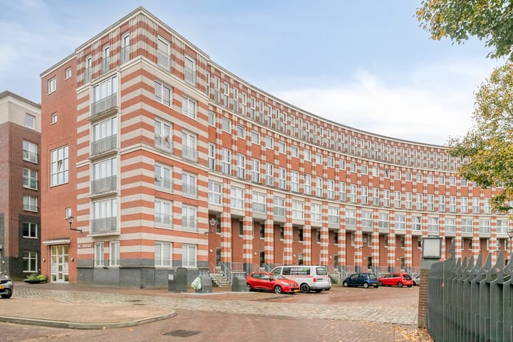 Foto 7 van Frontonstraat 85