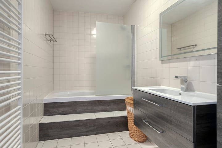 Foto 16 van Frontonstraat 85